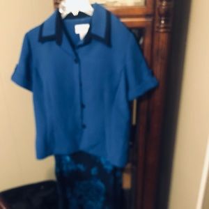 Love this dress 💙💙💙